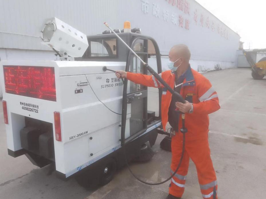 怒江龙马快速清扫车